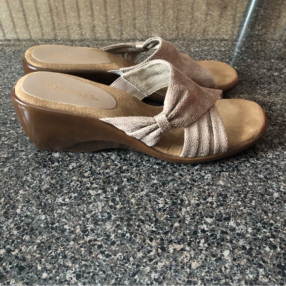 Aerosoles On Deck Sandals NWT - Picture 5 of 8